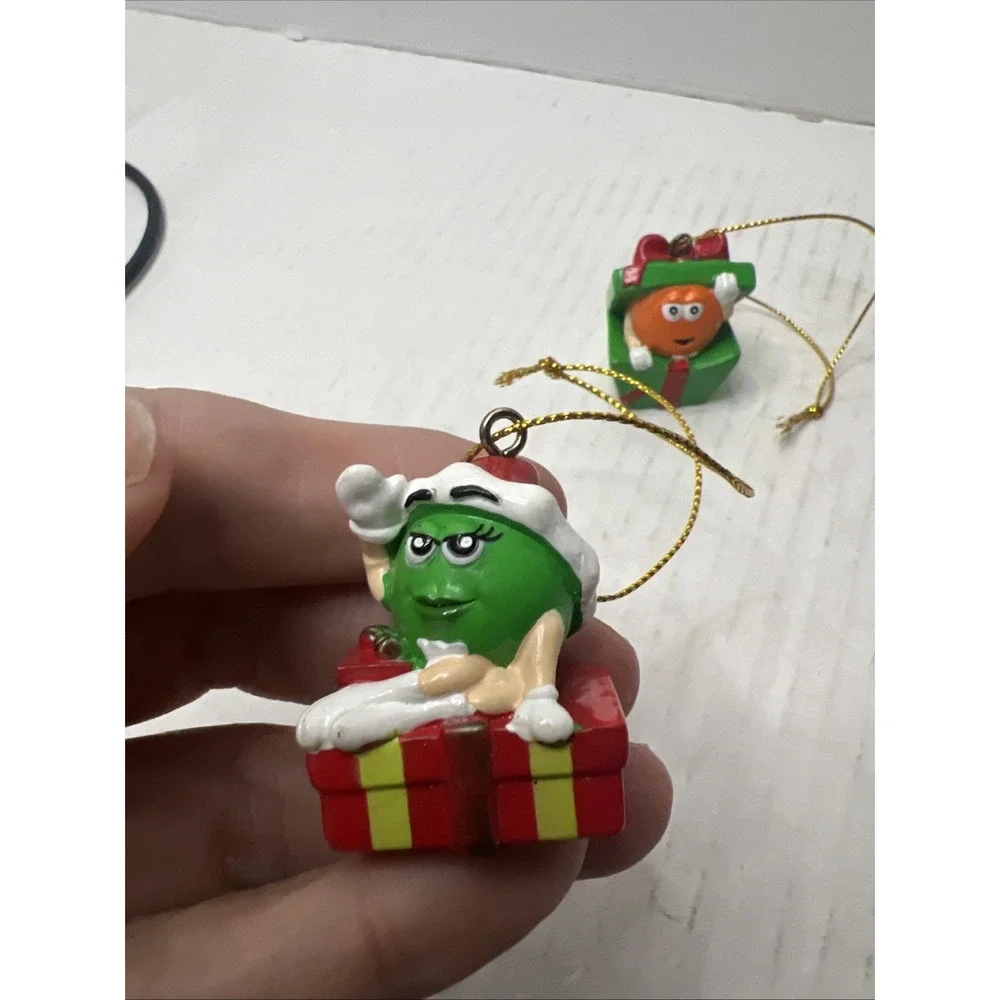 Set Of 2 Vintage Mini M&M's Christmas Ornament Green And Orange M&M Kurt Adler - Picture 2 of 3